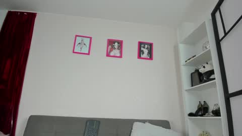 Ally  OFMissallydoll     . online show from May 11, 12:01 pm