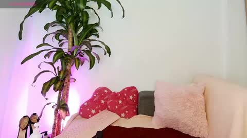 missangeldust online show from April 14, 2:04 am