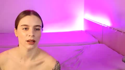 Anna  Alex online show from December 21, 4:52 am