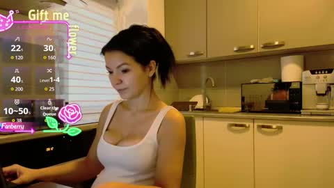 missbya online show from October 20, 5:12 am