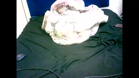 VAL online show from March 19, 10:54 am