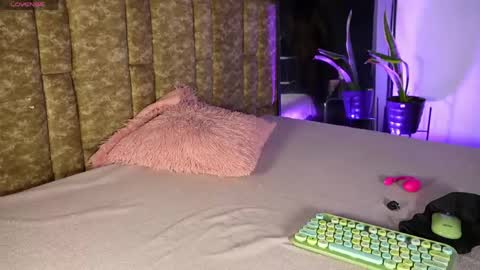 DIONNE online show from April 13, 11:25 am