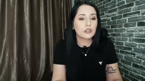 Miss online show from April 11, 10:47 pm