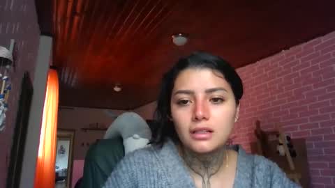 melodie  online show from November 14, 8:00 pm