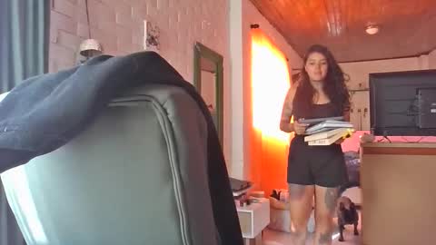 melodie  online show from November 10, 8:11 pm