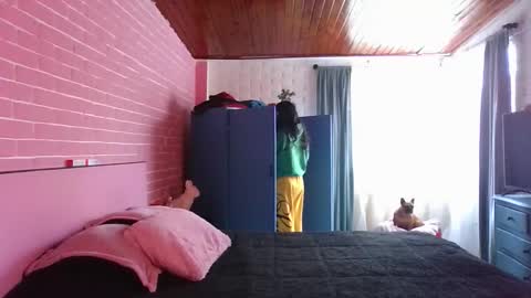 melodie  online show from September 24, 11:17 am