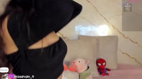 Sami Evan online show from December 15, 1:18 pm