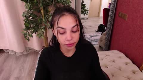 missjuliaxx online show from October 6, 6:09 am