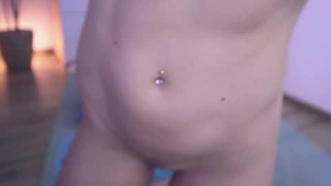 Lullu online show from February 20, 2:13 pm