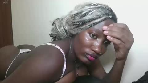 pretty gal online show from December 3, 11:27 pm