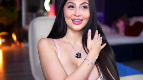 Megann online show from May 9, 9:04 am