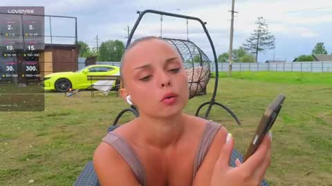 . online show from May 22, 3:52 pm