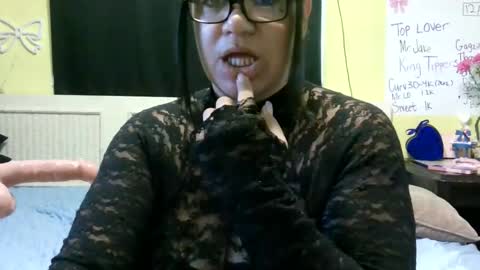 Misssuckalot 3 online show from May 21, 4:13 pm