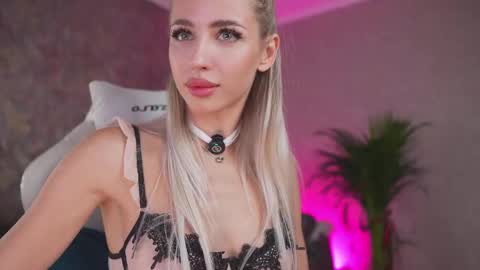 Eva online show from October 2, 5:56 pm