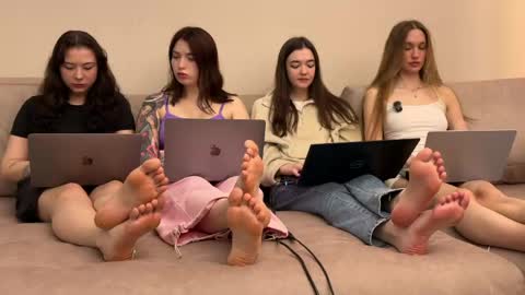 misswishh online show from May 16, 5:11 pm