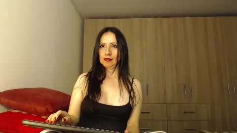 missy_kat87 online show from December 5, 9:56 pm