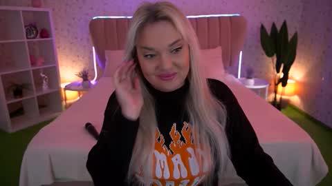 missyymarty online show from February 23, 8:27 am