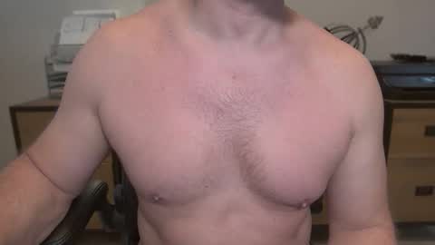 MISTER DILF  online show from April 3, 7:10 pm