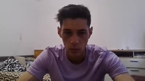 MisteriosoXragazzoX online show from July 12, 8:39 am