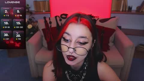 Marcelline online show from November 7, 10:18 am