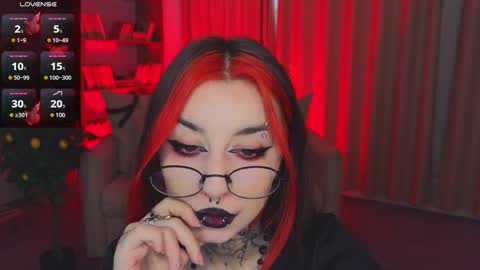 Marcelline online show from May 18, 1:59 am