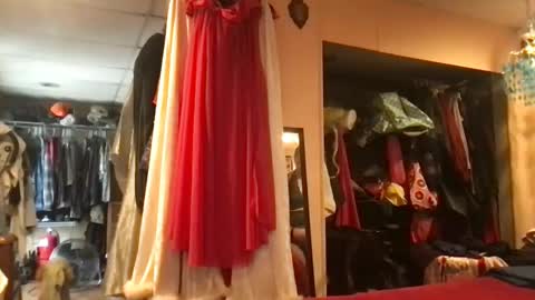 MistyVale online show from January 27, 4:33 pm