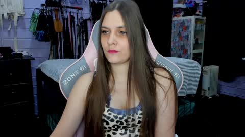 Snapshot of mistress_priest chatting on February 1, 4:56 am Dirty Priest and Ivi online show from February 1, 4:56 am