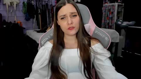 Snapshot of mistress_priest chatting on February 26, 10:04 pm Dirty Priest and Ivi online show from February 26, 10:04 pm