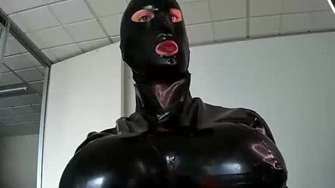 Bianca online show from October 28, 7:53 am