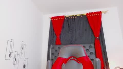 Mistresslombana online show from September 16, 5:54 am