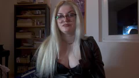 Mistress Marlena online show from February 23, 10:34 pm