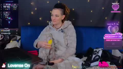 Mistress Quynn online show from June 19, 11:55 pm
