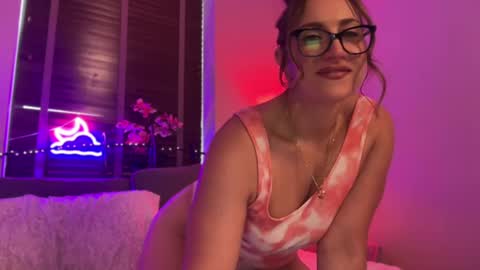 Miss X online show from September 16, 4:32 pm