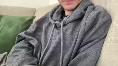 mitchellw7752 online show from April 8, 10:51 am