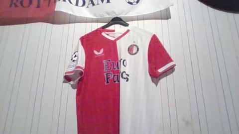 mitta93 online show from September 9, 11:16 pm