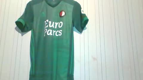 mitta93 online show from October 8, 11:32 pm