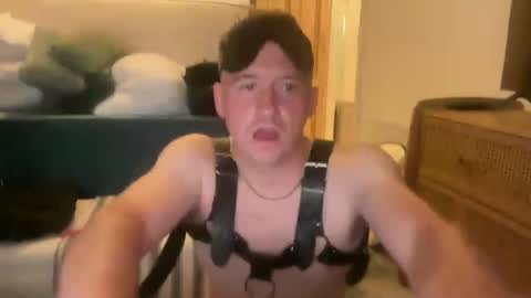 mkemp458 online show from July 17, 10:22 pm