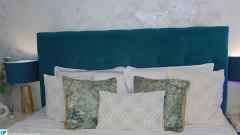 Jessie online show from March 10, 12:18 am