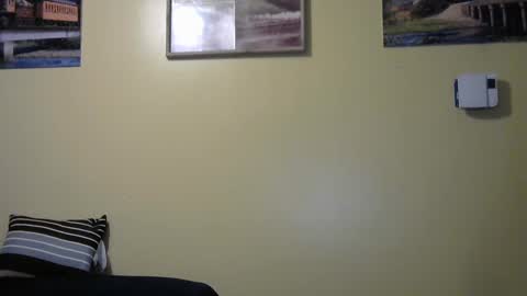 Snapshot of mmr45 chatting on February 7, 7:07 am mmr45 online show from February 7, 7:07 am
