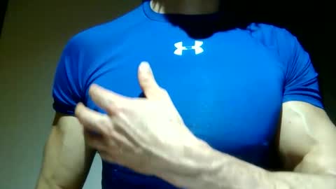 mmuscularman online show from February 20, 7:21 am