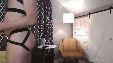 SlipItIn online show from January 4, 5:05 am