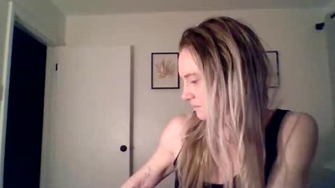 mockingbirds91 online show from April 3, 3:24 am