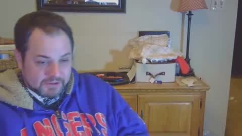 moeschoolnyc online show from January 19, 12:31 am