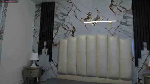 Hey Guys  Im Mollie online show from February 23, 12:18 pm