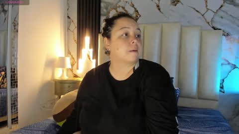 Hey Guys  Im Mollie online show from March 27, 1:01 pm