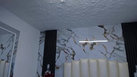 Hey Guys  Im Mollie online show from March 18, 12:11 pm