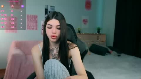 Molly online show from June 29, 4:09 am