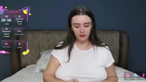 Molly online show from September 13, 8:00 pm