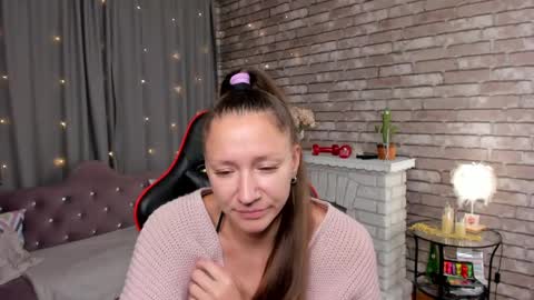 hi im Molly heregreat boobs big heart  warm pussy  online show from May 31, 2:10 am