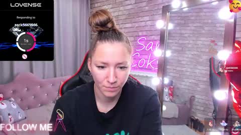 hi im Molly heregreat boobs big heart  warm pussy  online show from March 3, 12:04 am